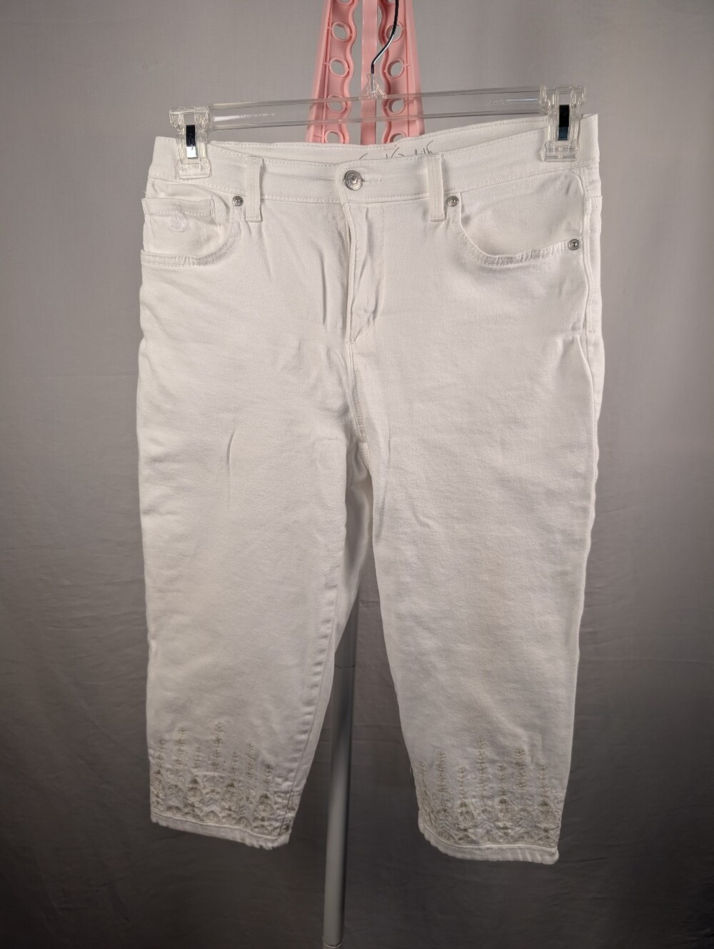 Gloria Vanderbilt All Around Slimming Effect White Embroidered Capri Jeans 6P